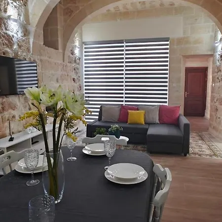 Ic-cikwejra - Authentic 300 Year Old - Island Of Gozo, Malta * Xaghra
