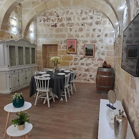 Ic-cikwejra - Authentic 300 Year Old - Island Of Gozo, Malta Holiday home *