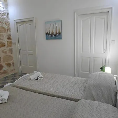 Ic-cikwejra - Authentic 300 Year Old - Island Of Gozo, Malta